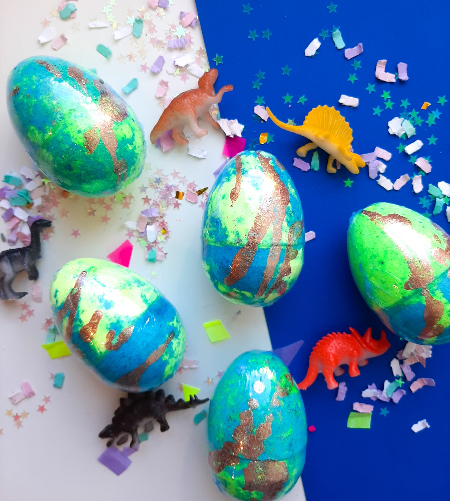 Dinosaur Surprise Eggs!